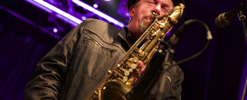 DiJaCo BigBand feat. Tommy Schneller