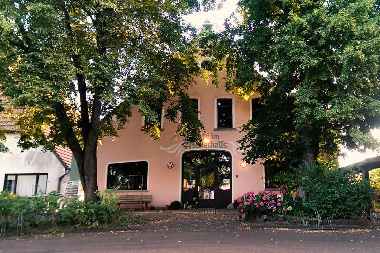 Cafe im Atelierhaus